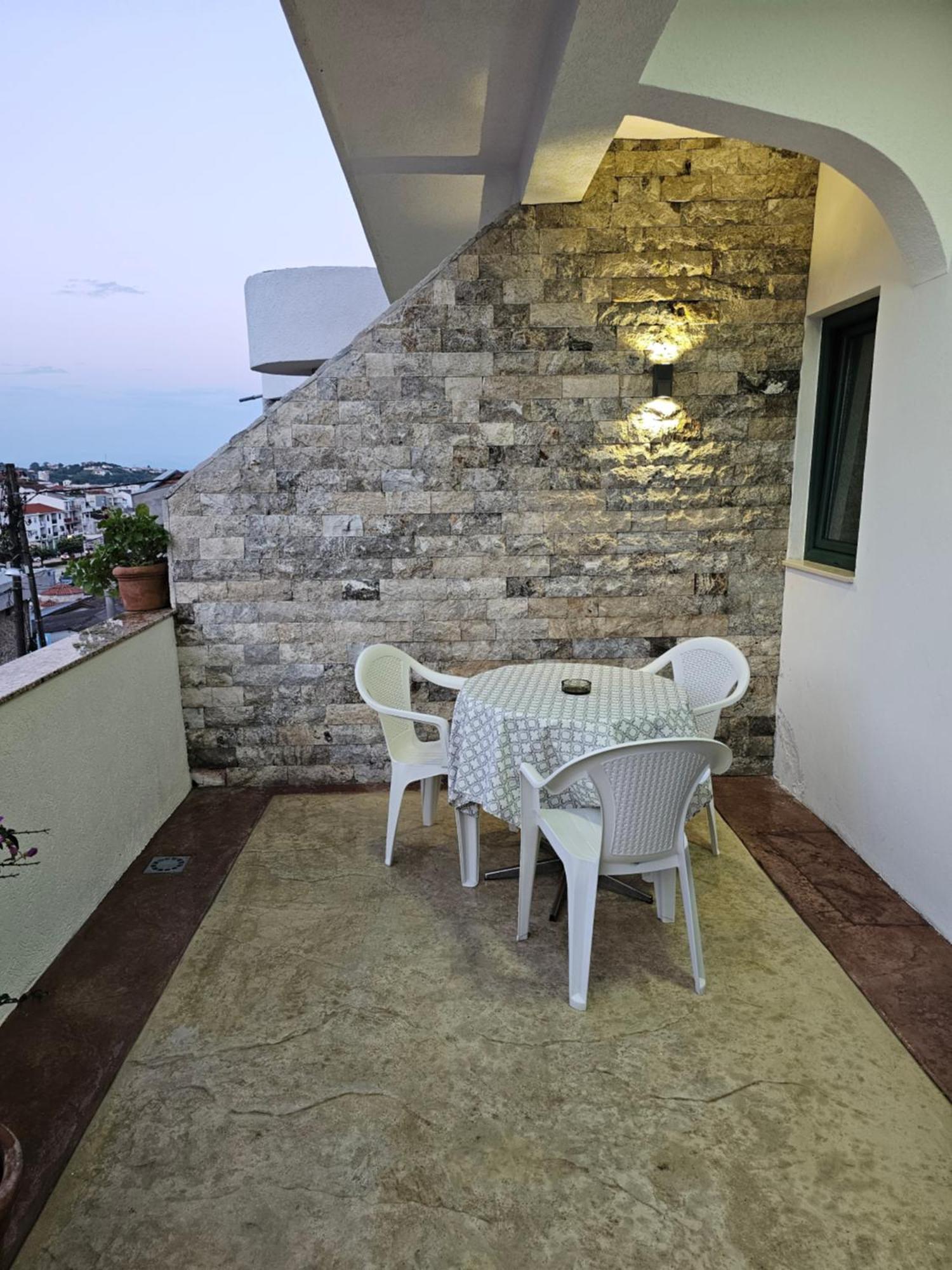 Appartement Ishmi In Center Of Ulcinj
