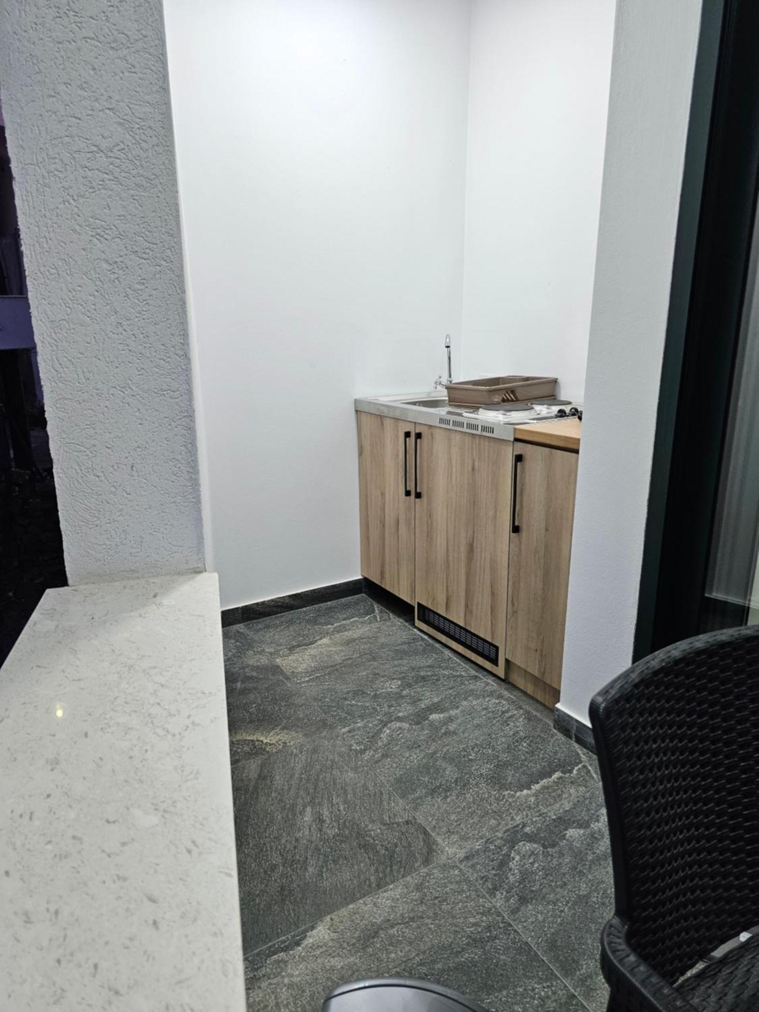 Ishmi In Center Of Appartement Ulcinj