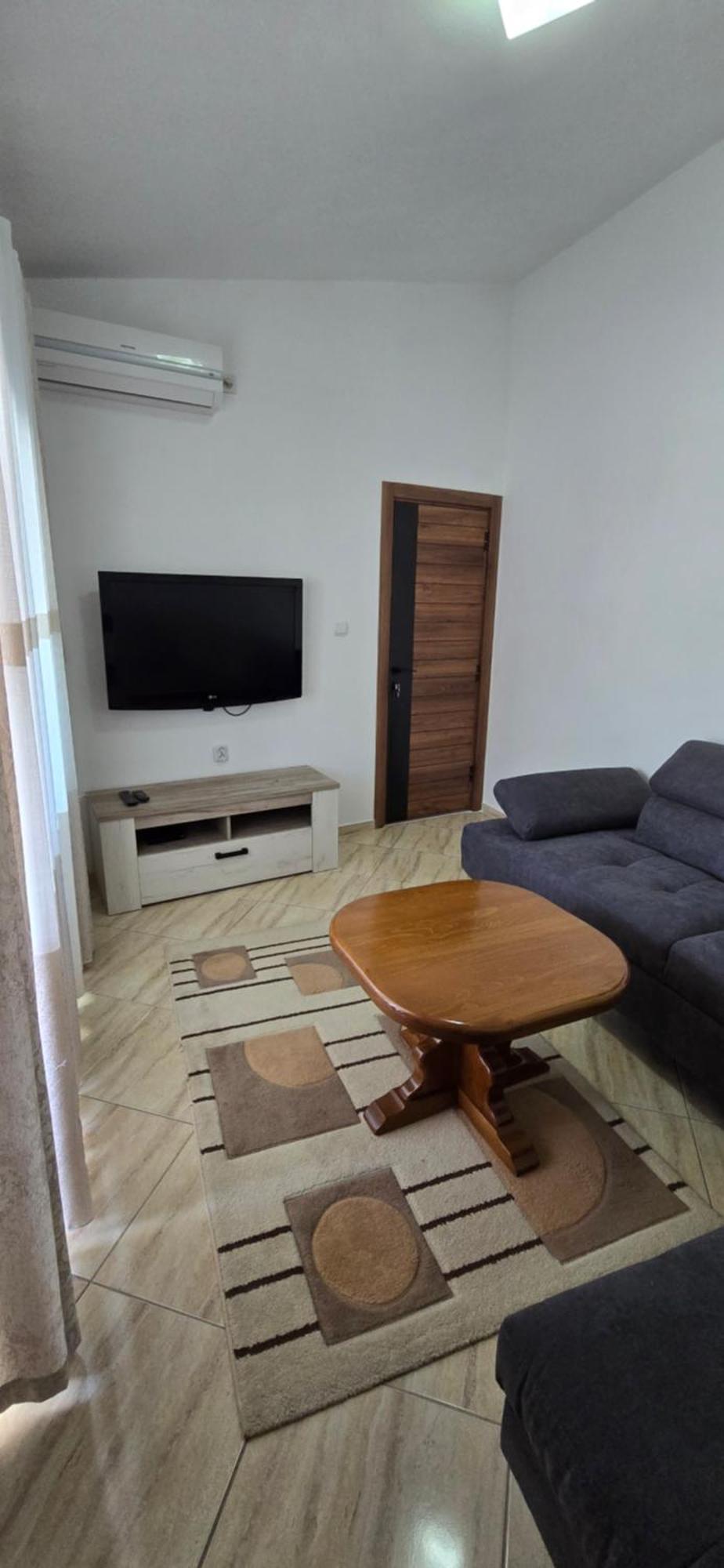 Ishmi In Center Of Appartement Ulcinj